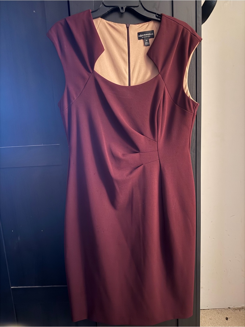 connected apparel Sleeveless Sheath Midi Dress in Burgundy